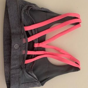 Lulu lemon sports bra